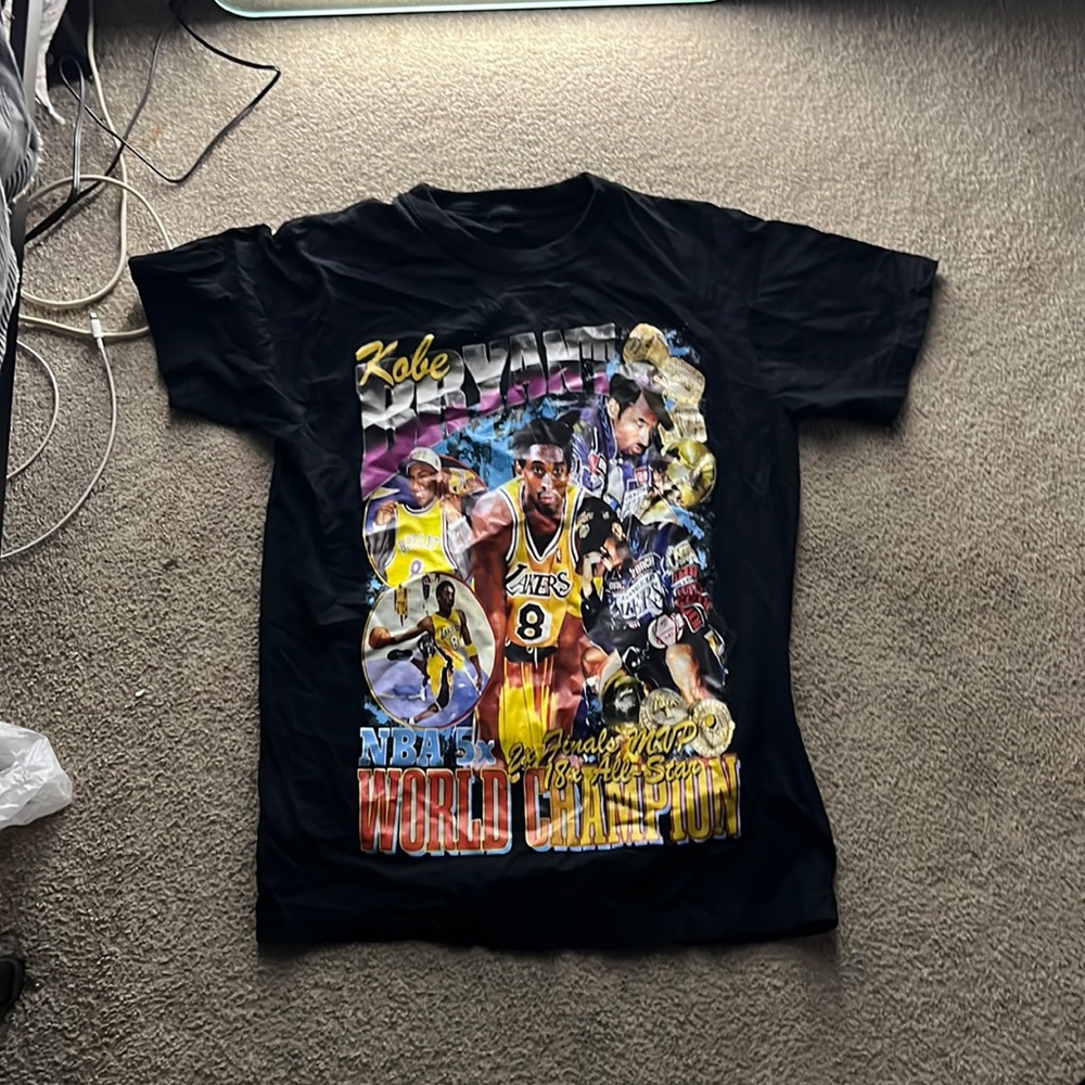 Kobe Bryant vintage tee mens